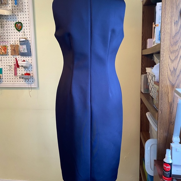 Calvin Klein Elegant Sheath Dress Sz 6 - Picture 3 of 7